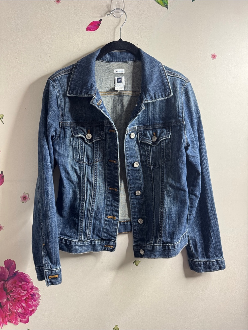GAP Women's Small Blue Denim Trucker Jacket